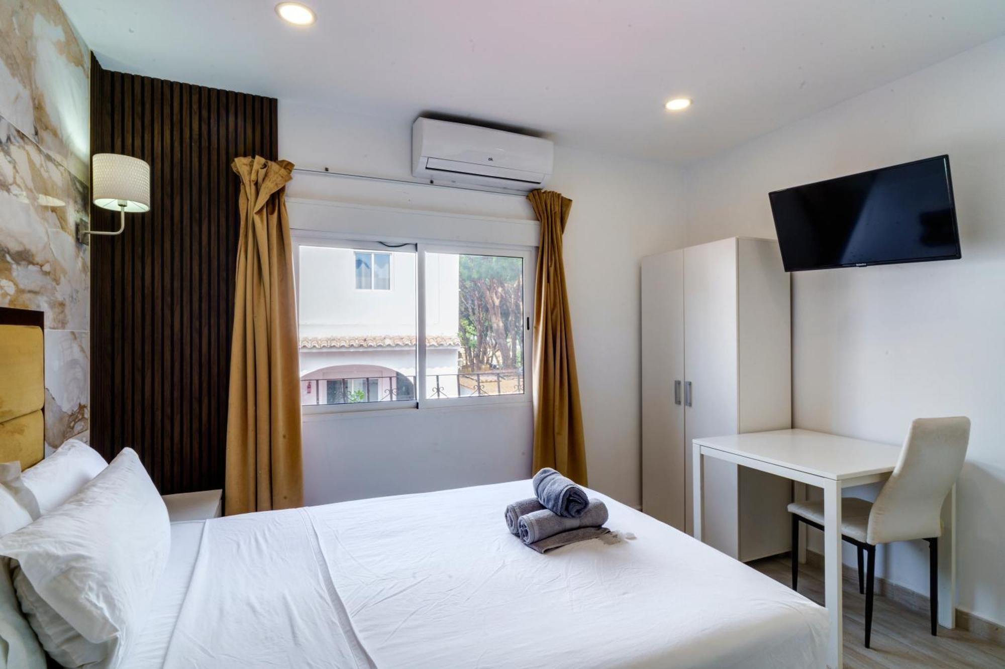 Costa Aparthotel