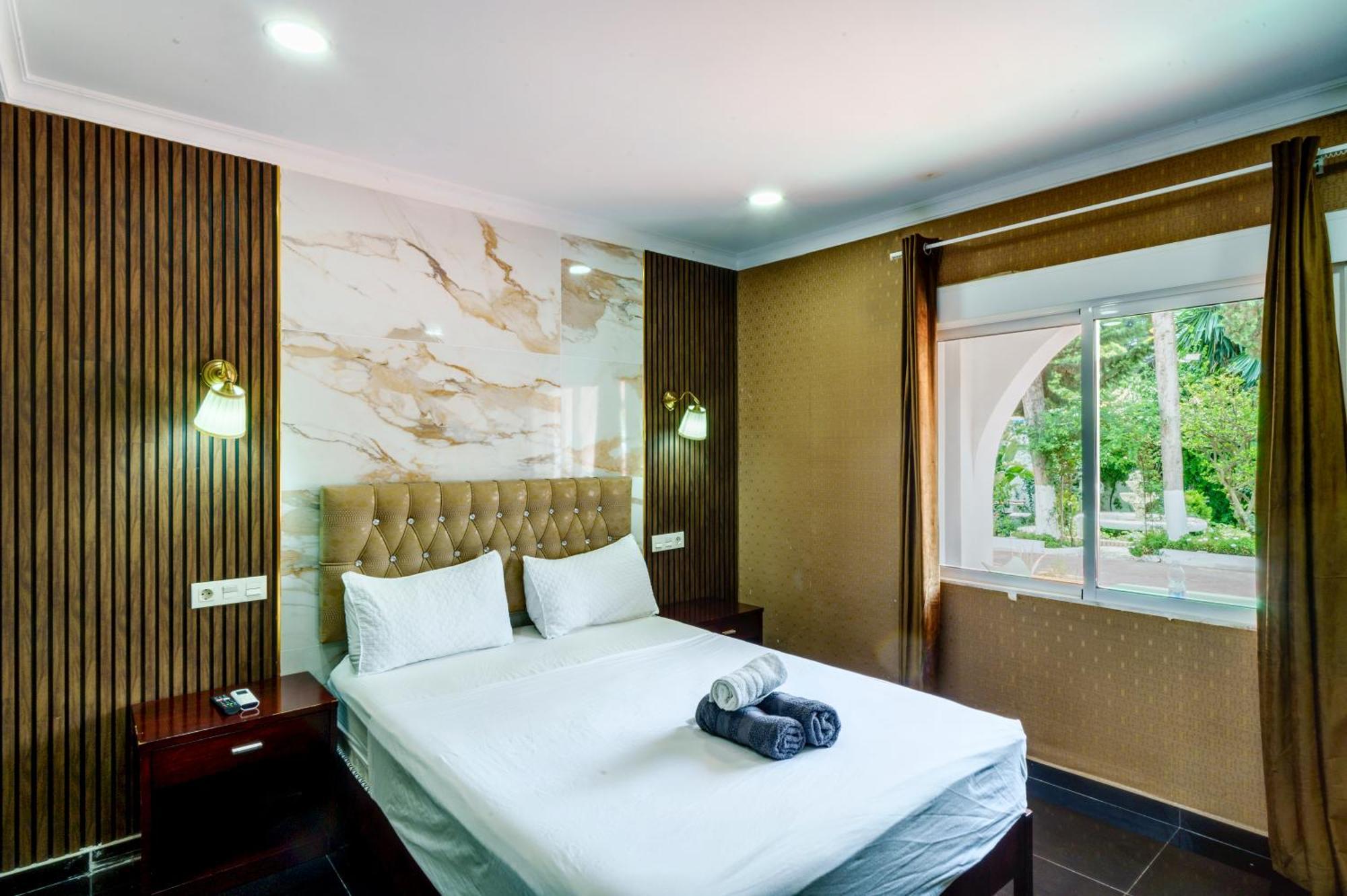 Apartahotel Costa *